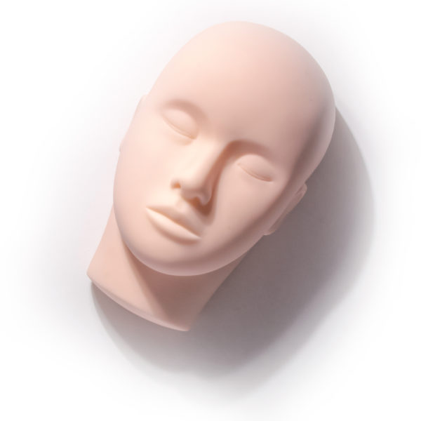 mannequin head for eyelash training and courses